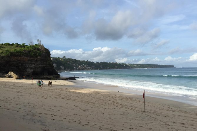 Admission Tickets for Kecak Dance & Uluwatu Temple Sunset - Stop 1: Nusa Dua Beach, sun time before the cliff and crowds
