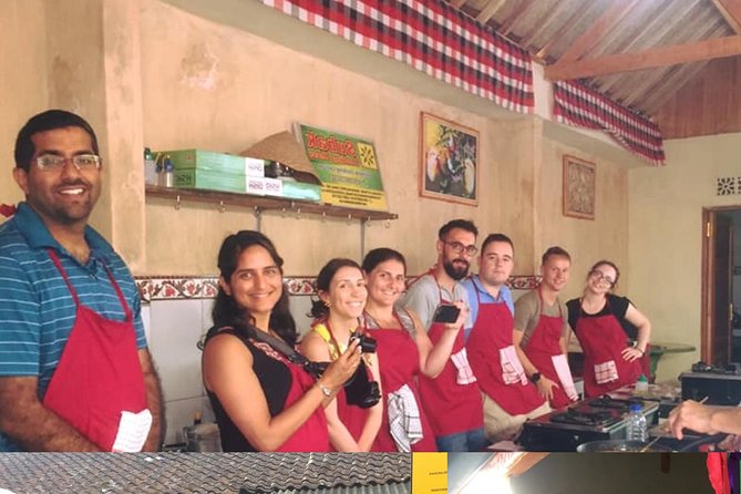 Afternoon Cooking Class & Making Bali Offering with Dinner - The real skill: making Balinese spice paste as a base for many dishes