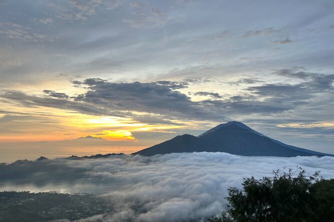 All inclusive Mount Batur Trekking with Hot Spring tour - Getting from Ubud to the mountain feels smoother than most early tours