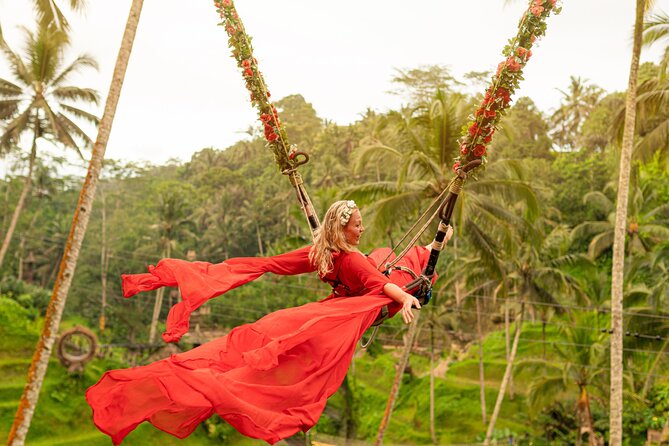 All-Inclusive Ubud's Wonder Day Tour - Kanto Lampo Waterfall: tiered rocks and photogenic cascades