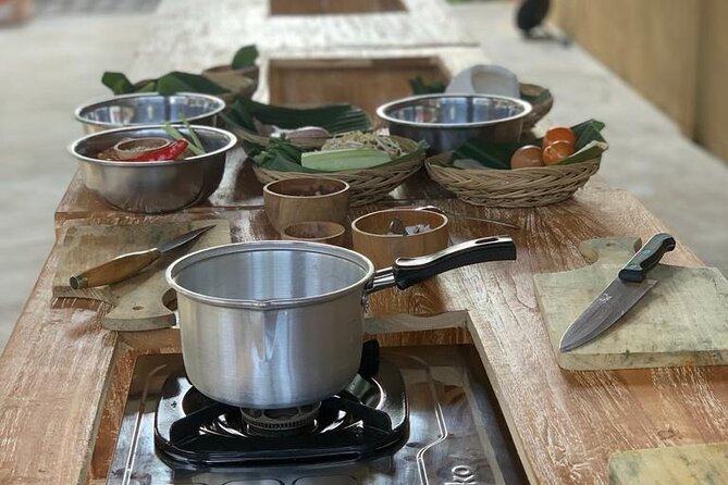 Authentic Balinese Cooking Class with Jewelry Making Class - Logistics That Actually Matter: Start Time, Group Size, and Pacing