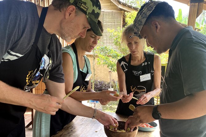 authentic Balinese organic cooking class in Ubud - The Chef’s Lesson: Balinese Ingredients, Medicinal Uses, and Practical Prep