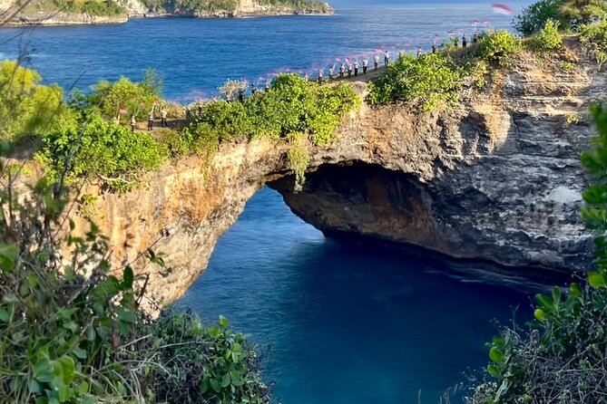 Bali 2 Days and 1 Nights of Nusa Penida and Lembongan Tour - What You’re Really Paying For With This $180 Per Person Tour