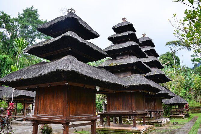 Bali 4WD Adventure WakaLand UNESCO Jatiluwih Trip in Bali Outback - Batukaru temple, sacred mountain sanctuary energy in Tabanan Regency