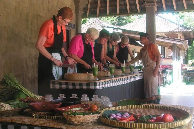 Bali Cooking Class with Culture Experience - From 7:30 am Market Notes to Real Ingredient Choices