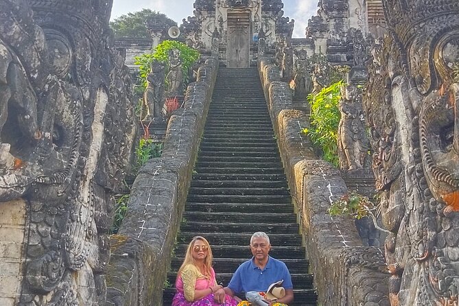 Bali Full Day Customized Private Tour - Stop 1 in Ubud: arts, rituals, and the easiest “first taste” of Bali