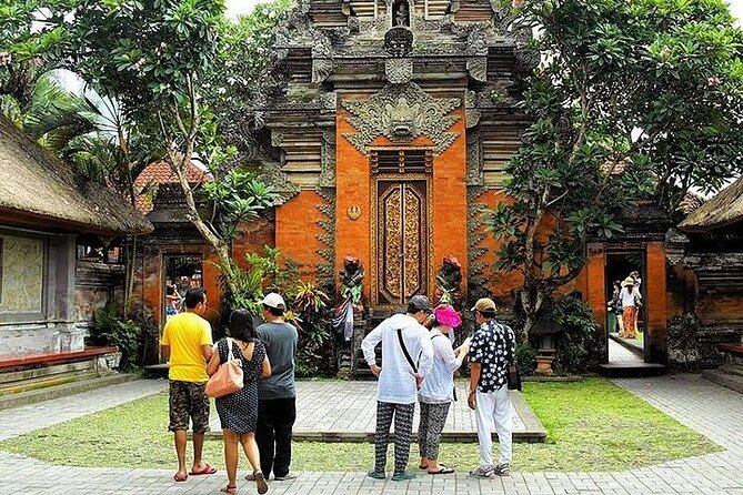 Bali Holy Bathing Ritual and Ubud Highlights tour - Stop 2: Tegallalang Rice Terrace Walking Views