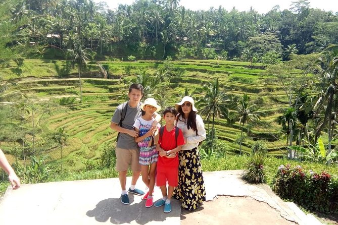 Bali Holy Bathing Ritual and Ubud Highlights tour - Coffee Plantation Tastings and Lunch Time on Your Terms