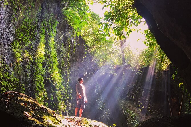 Bali Instagram Tour: Gate of Heaven, Swing and Waterfall Day Tour - Pickup, private transportation, and the “less hassle” value of a planned loop