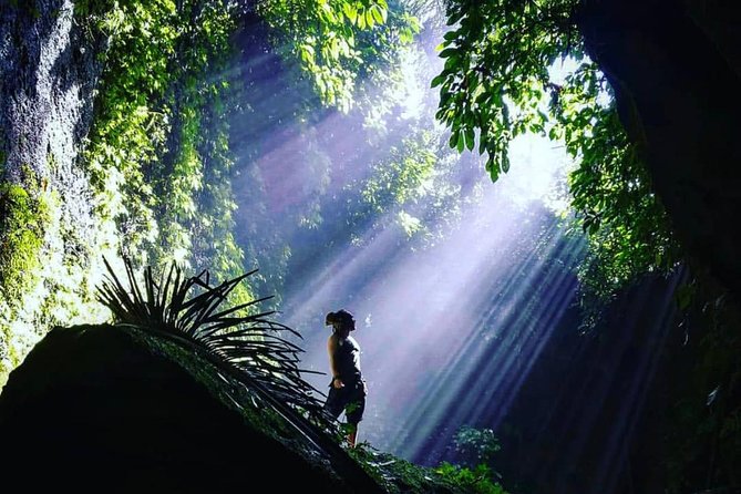 Bali Instagram Tour: Gate of Heaven, Swing and Waterfall Day Tour - Guides and photo help: why the names you see matter