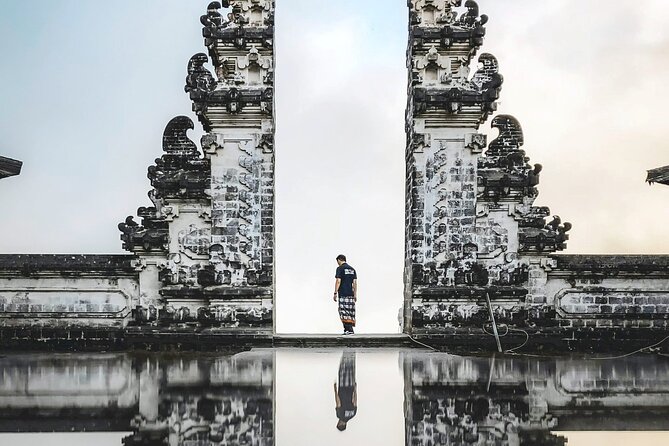 Bali Instagram Tour- Most Scenic Spots in Bali - Maha Kencana for lunch with Agung in the background