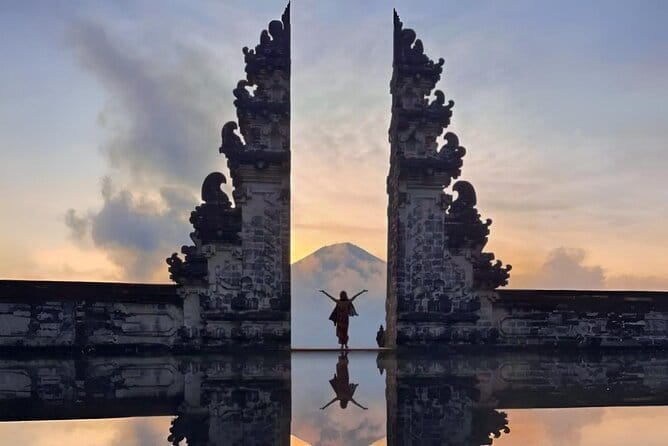 Bali: Lempuyang Temple, Waterfall & Rice Terrace Private Tour - Key highlights worth getting excited about