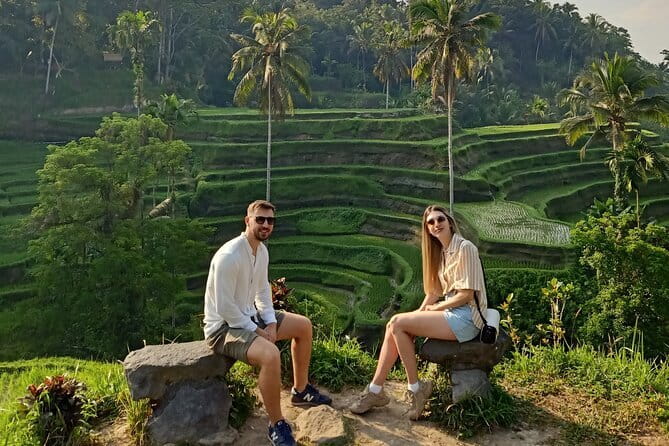 Bali Lempuyang Temple, Waterfall with Rice Terrace Tour - Stop 1: Lempuyang Temple and the Heaven Gate photo setup