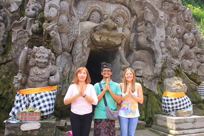 Bali Most Beautiful Temples Private Tour - Stop 1: Tirta Empul and the holy water experience