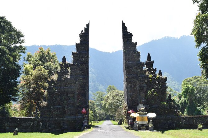 Bali Private Car Charter With English Speaking Driver - Going beyond south Bali: extra fees for east and north routes