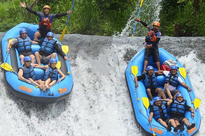 Bali Rafting Adventure + East Bali Tour - Your mid-raft break: drinks, noodles, and quick momentum