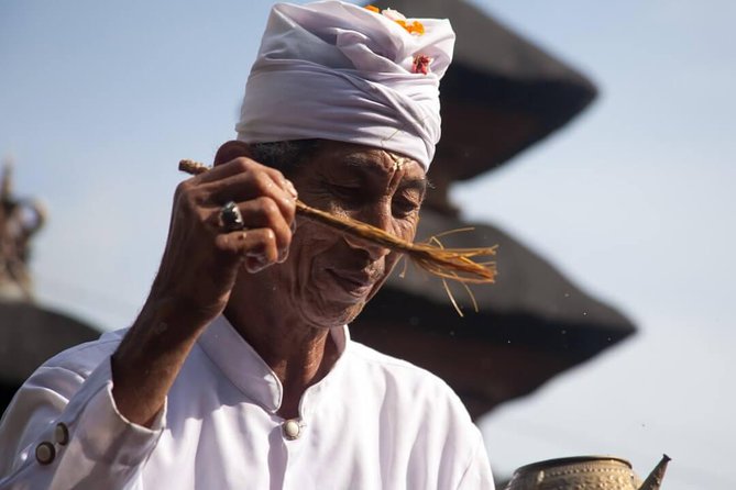 Bali Shaman,Palm Reading,& Spiritual - What This Ubud Shaman and Palm Reading Day Actually Feels Like