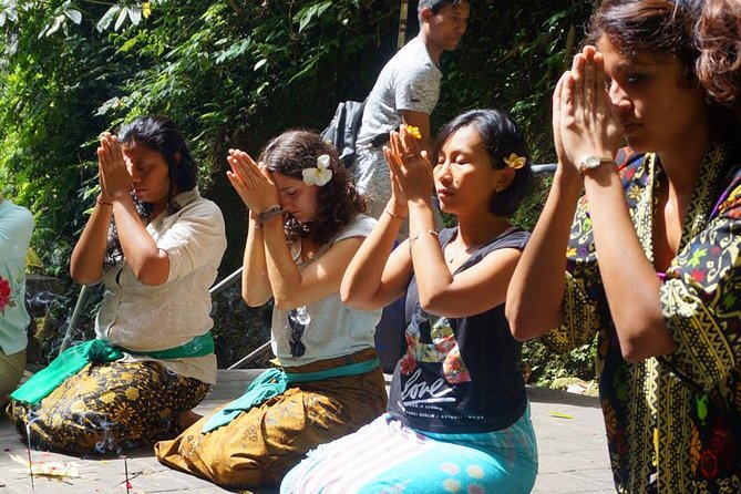 Bali Shaman,Palm Reading,& Spiritual - Your Palm Reading Consultation: What Is Included and What You Should Ask