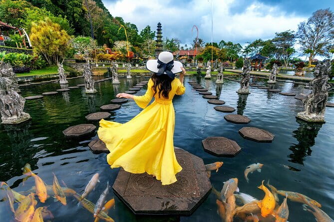 Bali Spiritual Shamanic-Palm Reading, Temple Healing Tour - What You Get for $75: Value in Admissions, Ritual Items, and Time