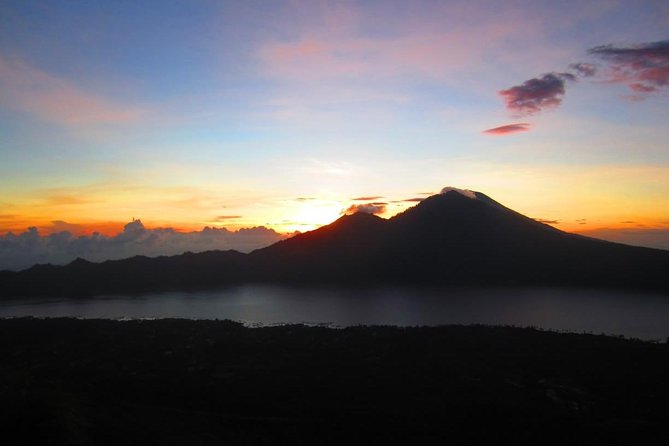 Bali Sunrise Trekking and Natural Hot spring Tour - Pickup times from Ubud, and why logistics matter for sunrise tours