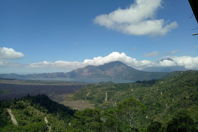 Bali Sunrise Trekking and Natural Hot spring Tour - Guides and drivers: the human touch that improves everything