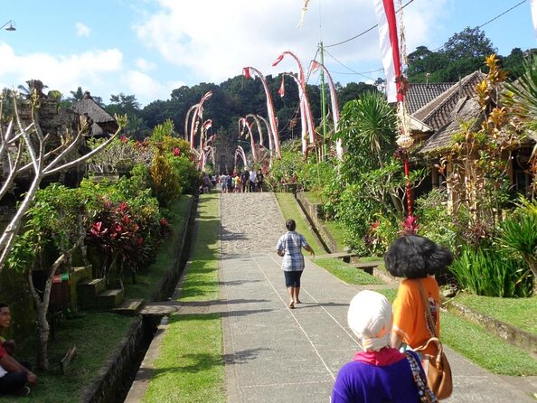 Bali Tour: Cepung Waterfall, Penglipuran Village, & Mt Batur View - Key highlights you should care about