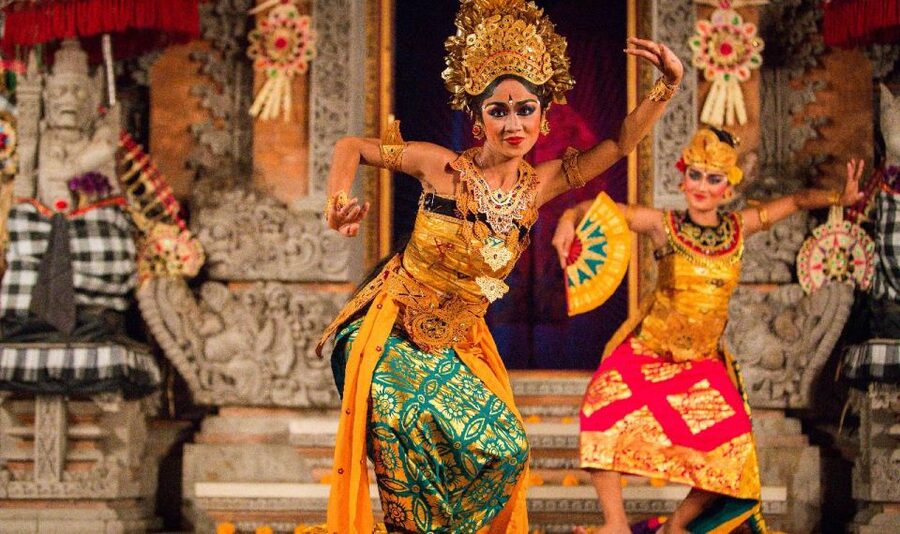 Bali: Ubud Palace Legong Dance Show Ticket - Entering Ubud Palace Grounds: Tickets, timing, and where to go