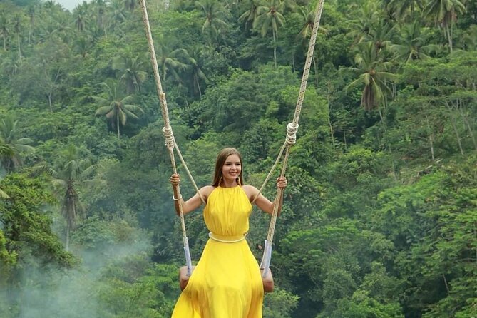 Bali Ubud Private Costomized Tour - Explore Bali your way - Stop 1: Tegalalang Rice Terrace trekking and viewpoints