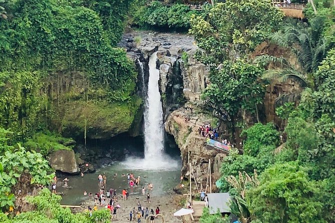 Bali Ubud Tour - Tirta Empul Temple: a holy spring tied to a story