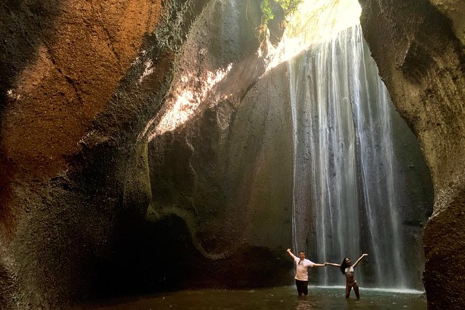 Bali Waterfalls in One Day: Tukad Cepung, 2 Hidden Waterfall, Kanto Lampo - The 7:00 am departure: why the morning order matters