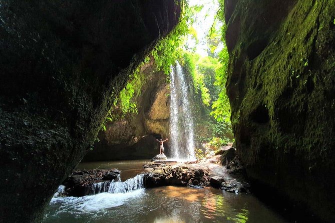 Bali Waterfalls in One Day: Tukad Cepung, 2 Hidden Waterfall, Kanto Lampo - Kanto Lampo: the rockfall look and why it draws crowds