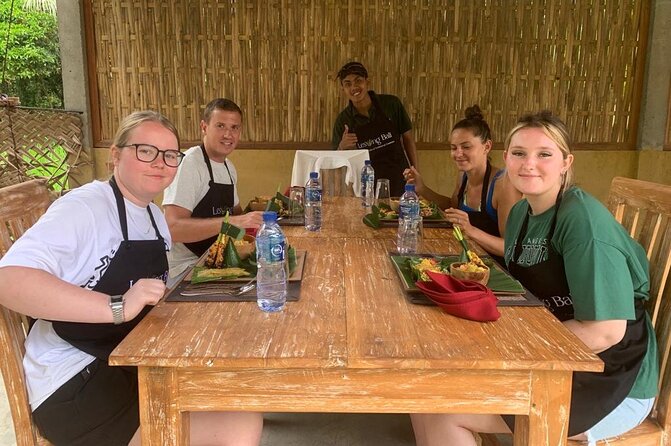 Balinese Authentic Cooking Class in Ubud - A half-day schedule west of Ubud that still feels like real life