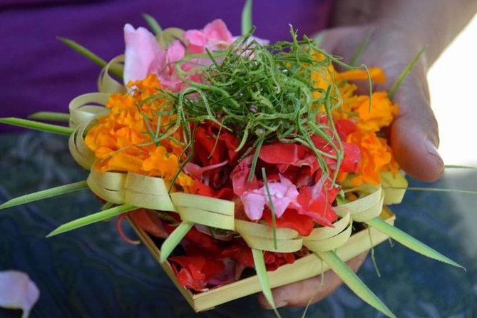 Balinese Cooking class with traditional morning market visit - What you cook in a half-day class (and why it works)