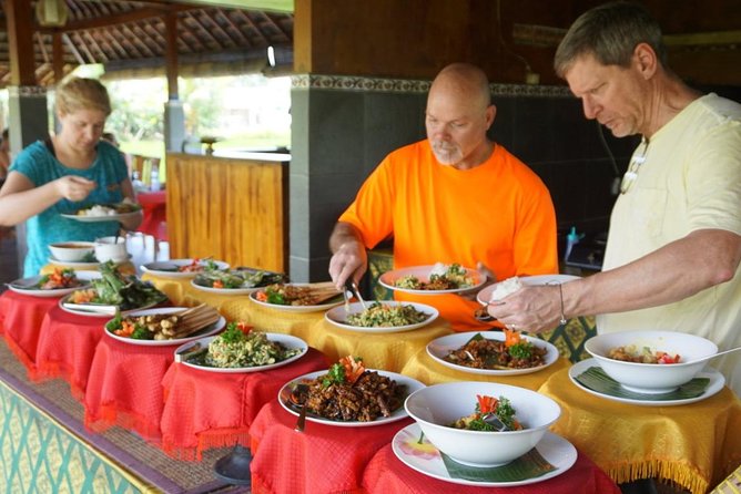 Balinese Traditional Food Cooking Class with Ubud Monkey Forest and SPA - Lunch included: the part you should not rush