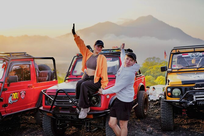 Batur Jeep Explore with Photographer - Black Lava and Black Sand: the photos that look like another planet