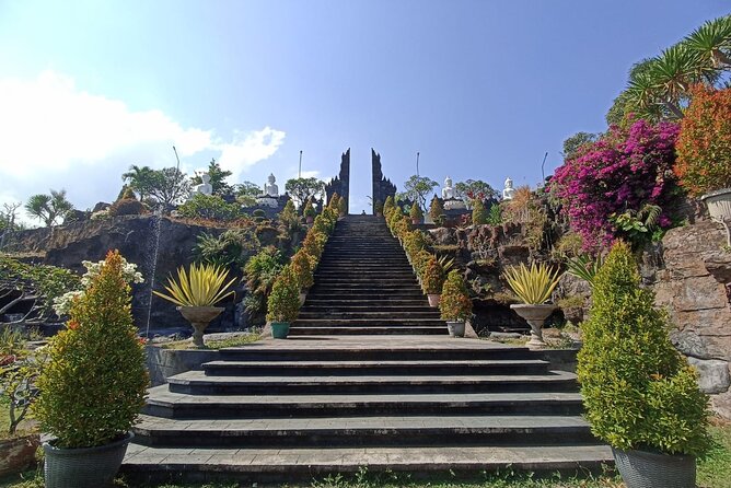 Brahmavihara Arama Banjar Hot Spring Ulundanu Bratan Private Tour - Stop 1: Brahmavihara Arama Buddhist Monastery in the Forest