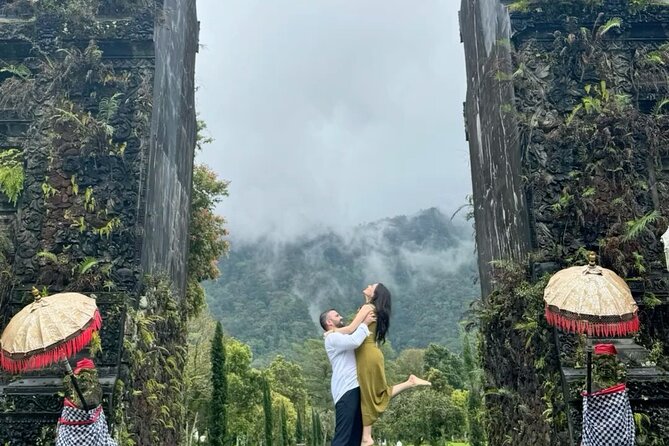 Celukan Bawang private North Bali Nature Tour - Ulun Danu Beratan Temple on Lake Beratan: The Morning Calm