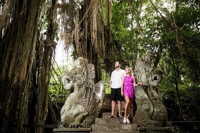 Central Bali Tour: Ubud Village, Kintamani Volcano, and Waterfall - Start at 8:00, then settle in for a long but manageable 10 hours