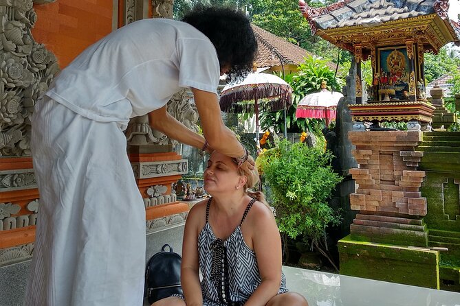 Discover Balinese fortune telling with convenient on-call service - Small group feel, private service options, and how it affects your day