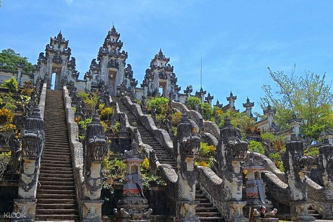East Bali and Lempuyang Temple Tour - Tirta Gangga Water Palace: Stepping Stones at a Former Royal Site