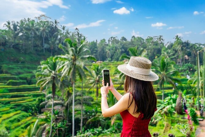 Explore Bali in 3 Days – Custom Itinerary - Private Tour - Day 2 around Bedugul, Handara viewpoints, and Tanah Lot at sunset time
