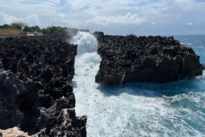 Full Day All Inclusive Uluwatu South Bali Private Tour - Stop 1: Water Blow in Nusa Dua, Loud Waves and Big Splash Energy