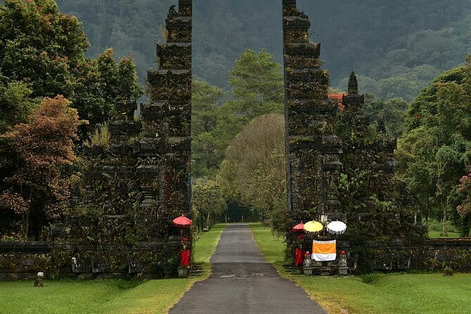 Full Day Bedugul and Tanah Lot Tour - Most Scenic Site - A photo-first day from Ubud: what you get for $70