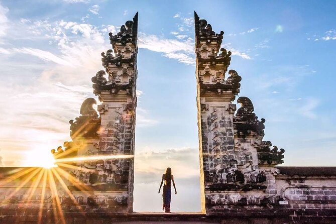 Full-Day Private Cultural Bali Tour + Balinese Driver - Sacred Monkey Forest and Tegalalang rice paddies for your first wow