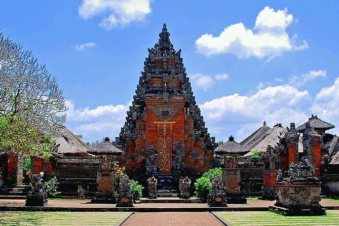 Full-Day Private Cultural Bali Tour + Balinese Driver - Tirta Empul purification ritual and Tegenungan waterfall stairs
