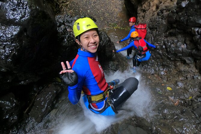 Fun Canyoning in Gitgit Canyon - Caves, volcanic rock, and practical pacing inside the gorge