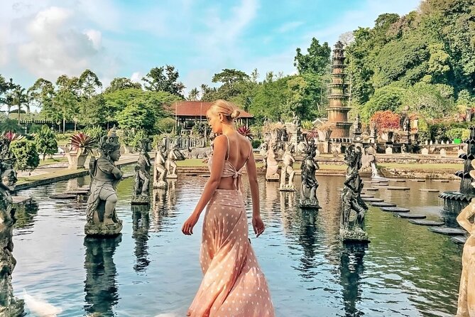 Gates of Heaven Tour: Tirta Gangga - Kanto Lampo Waterfall - How the private transport shapes your day from Ubud to south Bali