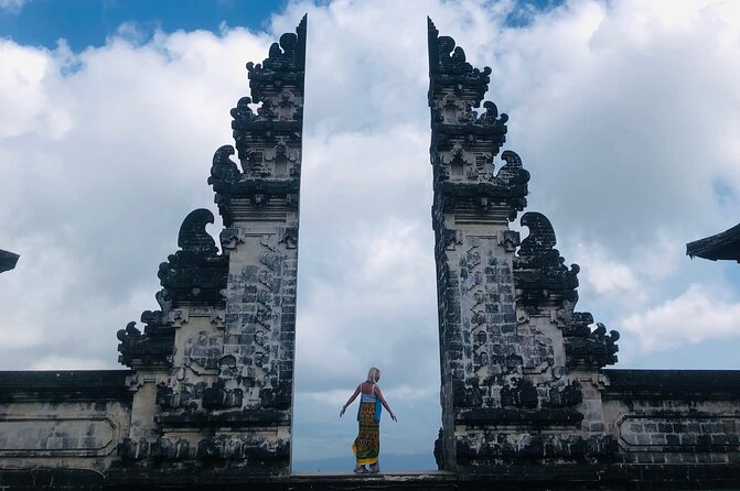 Heaven Gate Lempuyang and Tirta Gangga - Virgin Beach: Swim, Float, and Skip the Crowds