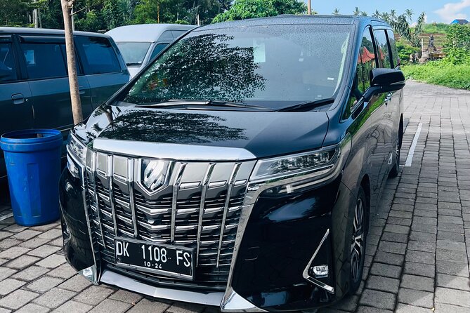 Hire a Luxury Private Car in Bali with an English Speaking Driver - Inside the Alphard: why the ride feels calmer