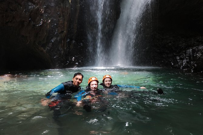 Intermediate canyoning tour in Bali " Maboya Canyon " - Gear and briefing, the safety routine that makes the day work